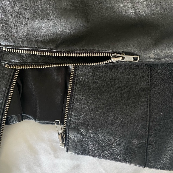 Le Château Vintage Leather Jacket - Picture 2 of 4